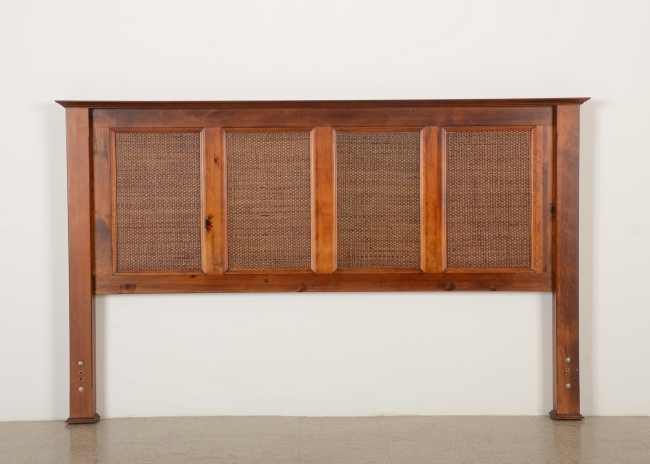 headboard