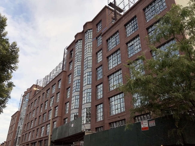 564-st-johns-place-03